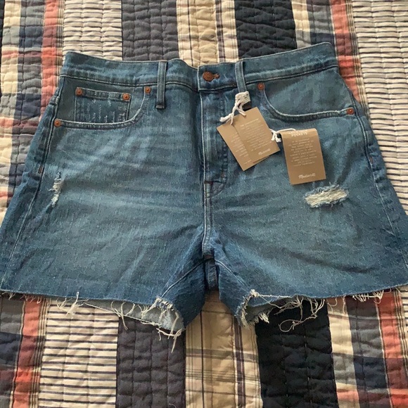 Madewell Pants - NWT Madewell High rise shorts